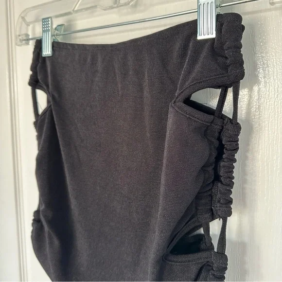 SEXY SUMMER BLACK CUT OUT SIDE BODYCON MINI SKIRT WITH ADJUSTABLE STRAPS  XS/S - Picture 7 of 8